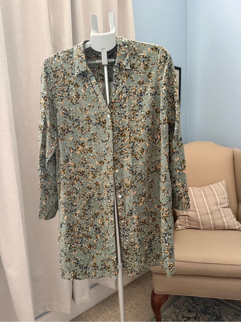 J. Jill Sage Navy Mustard Floral Button-Front Tunic Size S